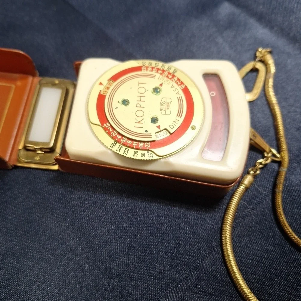 Vintage Zeiss Ikon Ikophot Selenium Light Meter Leather‎ Case Chain Book Germany